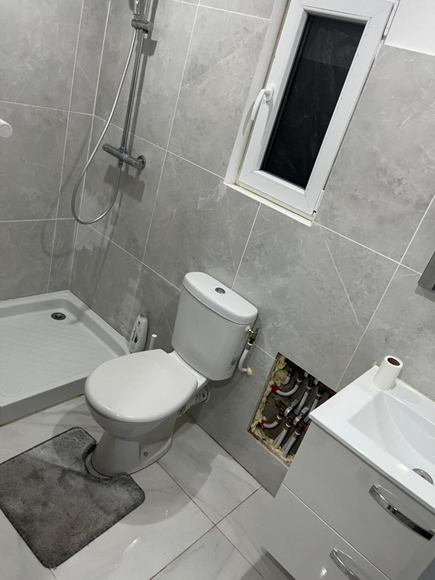 Appartement Calme Dans Villa Individuelle Bagnols-sur-Cèze Extérieur photo